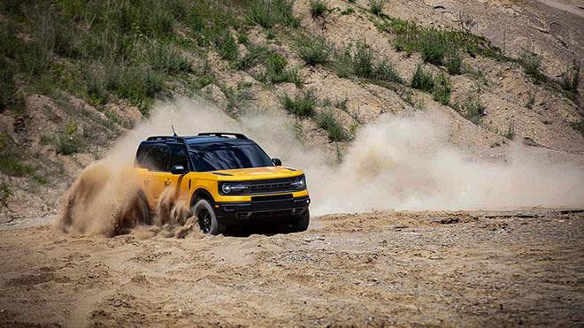 Ford Bronco nhận đặt hàng, giá cập cảng Việt Nam khoảng 3,9 tỷ đồng