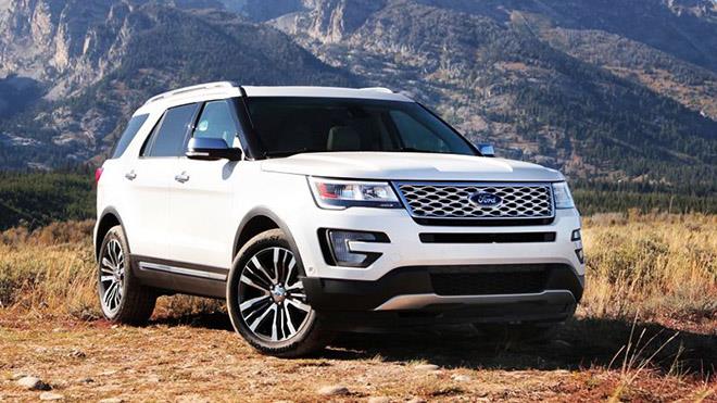 Ford Explorer Tri ân khách hàng giảm 269 triệu đồng, giá thấp nhất kể từ khi có mặt tại Việt Nam
