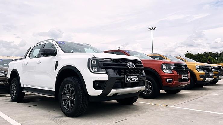 Giá xe Ford Ranger tháng 8/2025, ưu đãi tới 100% lệ phí trước bạ